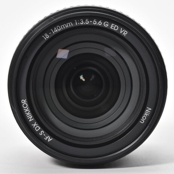 Nikon AF-S DX NIKKOR 18-140mm f/3.5-5.6G ED VR Zoom Telephoto Lens MINT - Picture 7 of 10